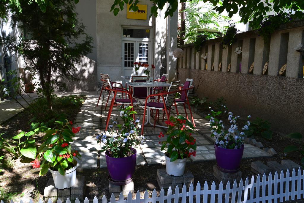 Get Inn Skopje Hostel Exterior foto